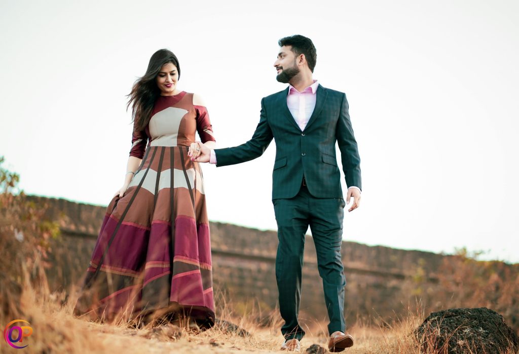 Married Couple Romantic Poetry for Husband in Urdu 